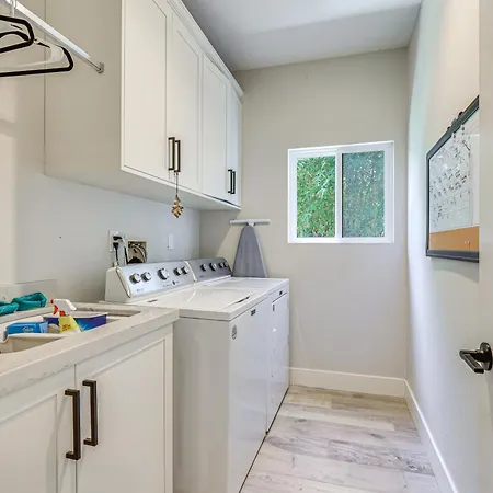La Costa Valley Newly Remodeled Gem * Carlsbad