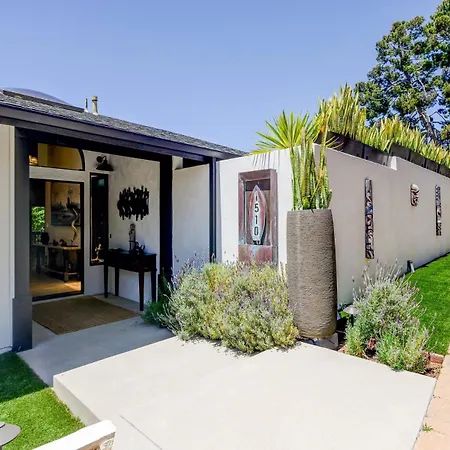 Ultimate Family Coastal Retreat With Pool, Spa, And More! Holiday home