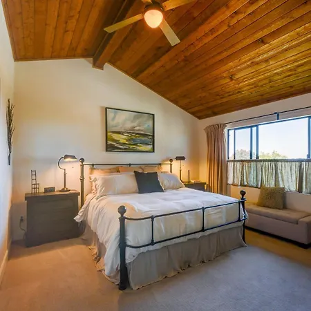Ultimate Family Coastal Retreat With Pool, Spa, And More! * Carlsbad
