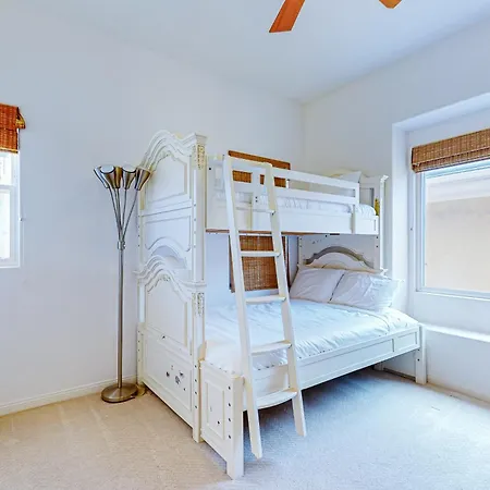 Sunset Escape Ocean View With Outdoor Living, Spacious Bedrooms & Fireplace * Carlsbad