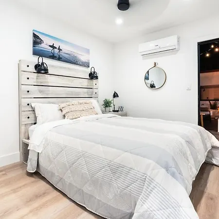 Holiday home Private Beachside With Hottub