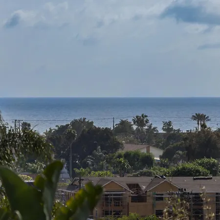 Holiday home Cozy Family Getaway Carlsbad