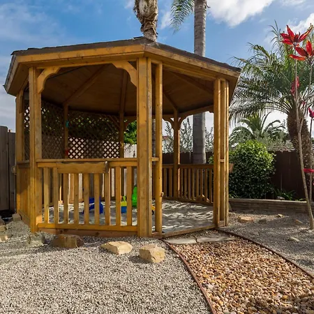 Holiday home Cozy Family Getaway Carlsbad