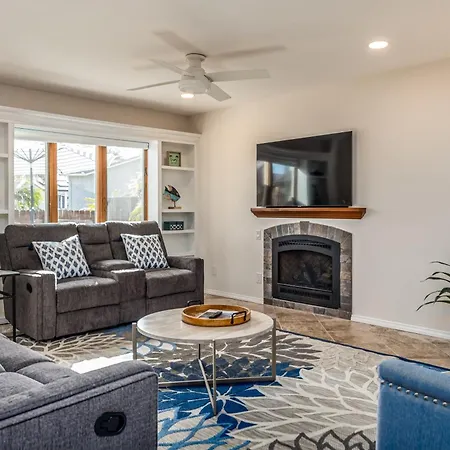 Cozy Family Getaway *