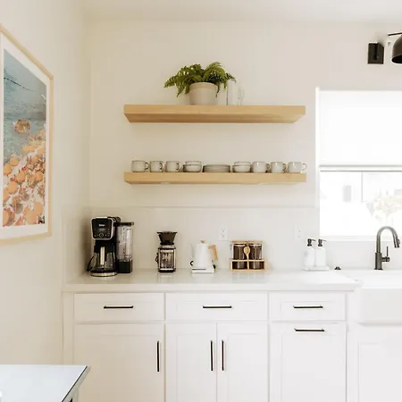 Mediterranean Modern Steps To Beach/dining W/ Spa * Carlsbad