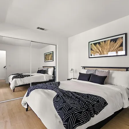 Heart Of 2 Bed 2 Bath