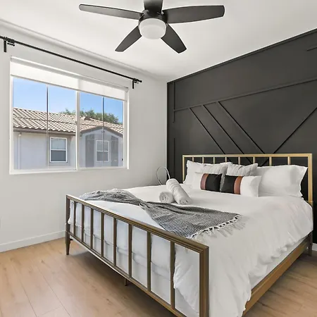 Heart Of 2 Bed 2 Bath