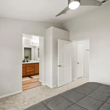 Apartment Spacious Comfort Carlsbad