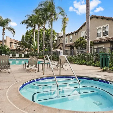 Spacious Comfort Apartment Carlsbad