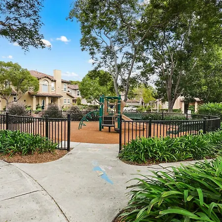 Spacious Comfort Apartment Carlsbad