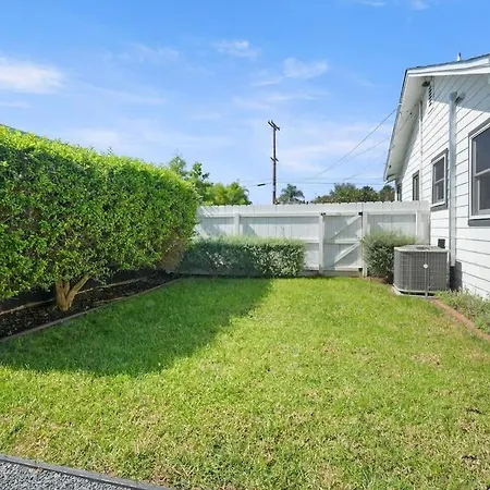 Coastal Palm Haven - With Hot Tub *