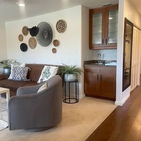 Water View - Walkable