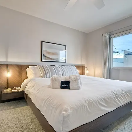 Apartment 90 Walk Score - Steps To & Dining - Reserved Parking