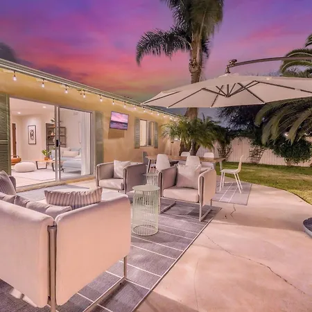 Holiday home Tamarack Palms - Heated Pool Steps To And Surf
