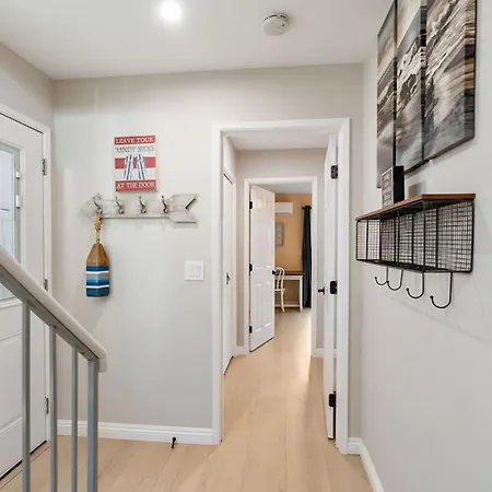 Holiday home Beachfront In - Remodeled *