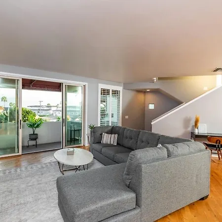 Holiday home Good Times Tan Lines Ocean Views Rooftop Lounge Carlsbad