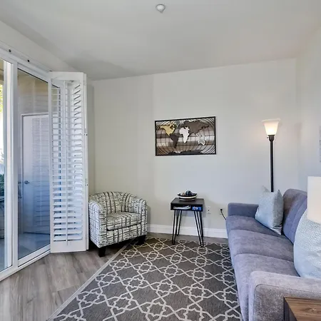 Holiday home 4025 Canario Street Carlsbad
