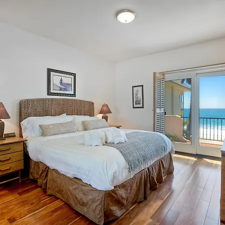 2751 Ocean Street Holiday home *