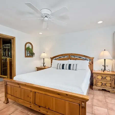 5100 El Arbol Holiday home *