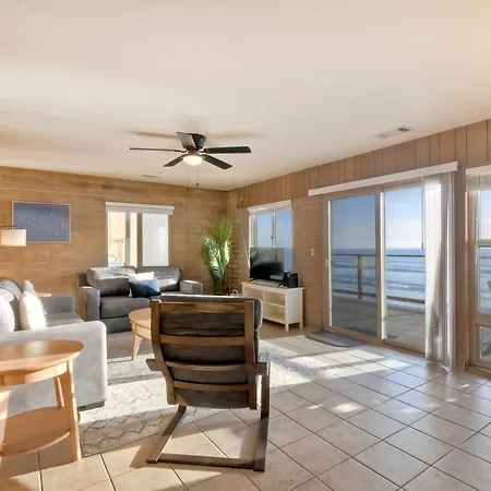Holiday home Oceanfront Getaway - Ocean Views - Fire Pit - Bbq - Access Carlsbad