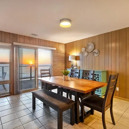 Oceanfront Getaway - Ocean Views - Fire Pit - Bbq - Access Holiday home Carlsbad