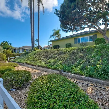 Hot Tub, Fire Pit, Bbq, Shuffleboard, Walk To Carlsbad