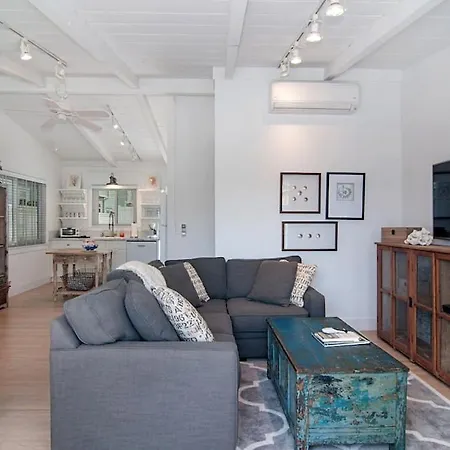 Holiday home 180 Walnut Upper Carlsbad