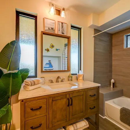 1510 Grady Place * Carlsbad