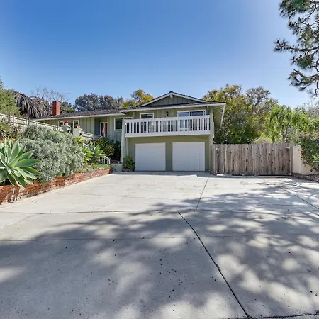 Apartment 2 Mi To Beach Apt With Deck And Fire Pit In Carlsbad!