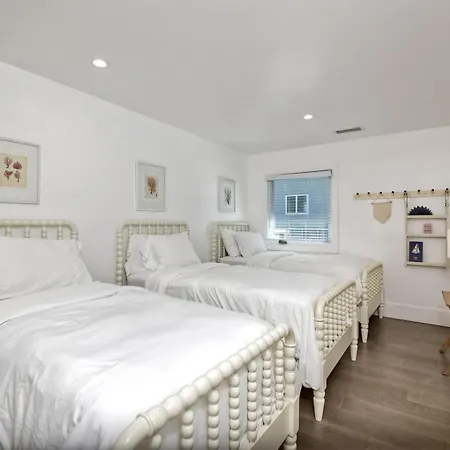 Holiday home 3636 Blvd - Entire