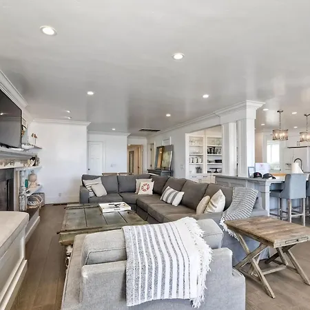 Holiday home 3636 Blvd - Entire *