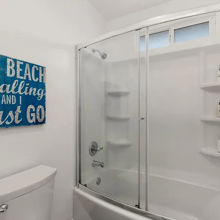 Cb-3900a - Coastal Surfer's Dream *