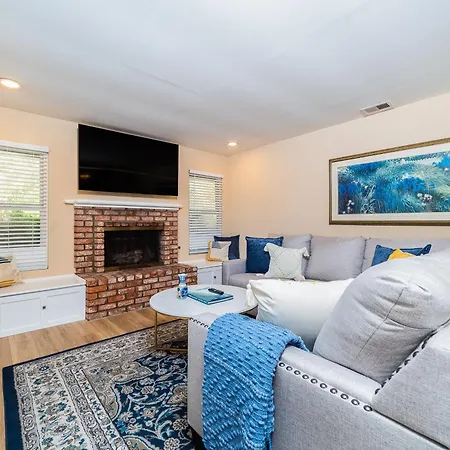 Holiday home Lagoon Coastal Retreat Carlsbad