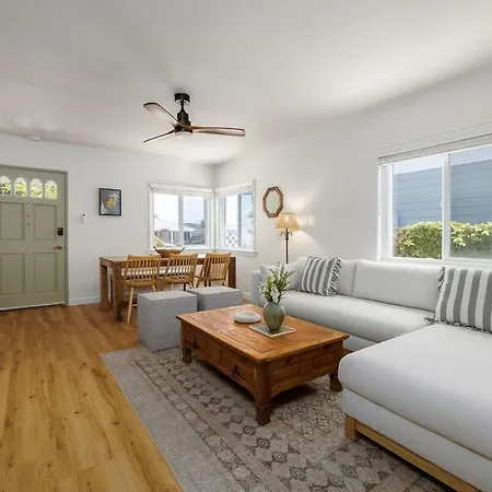 - Remodeled Holiday home Carlsbad