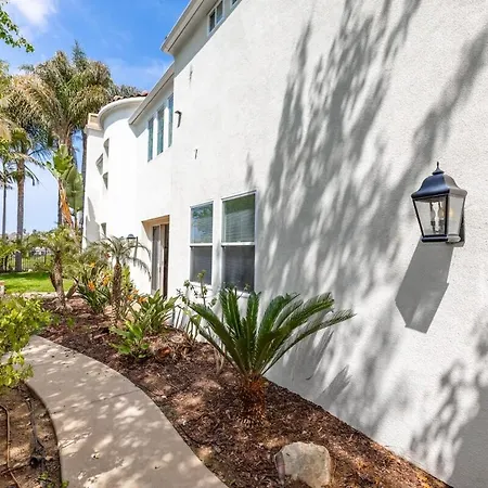 Holiday home Spacious Luxury In Gated Community With Pool & Scenic Views