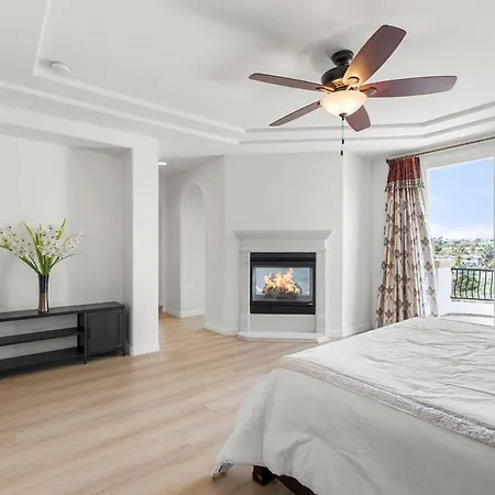 Spacious Luxury In Gated Community With Pool & Scenic Views