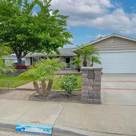 Charm - 3br Stunner Holiday home Carlsbad