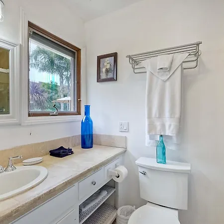 Charm - 3br Stunner * Carlsbad