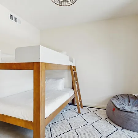 Sea & Stroll Abode * Carlsbad