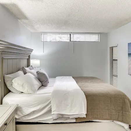 Holiday home Waterfront W/ Dock Access In Carlsbad!