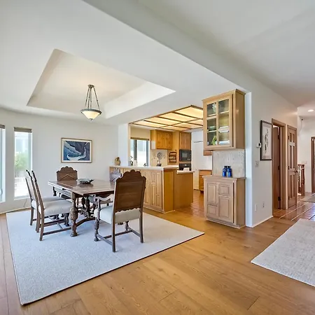 Direct Access, Views, 2br Upper Unit Carlsbad