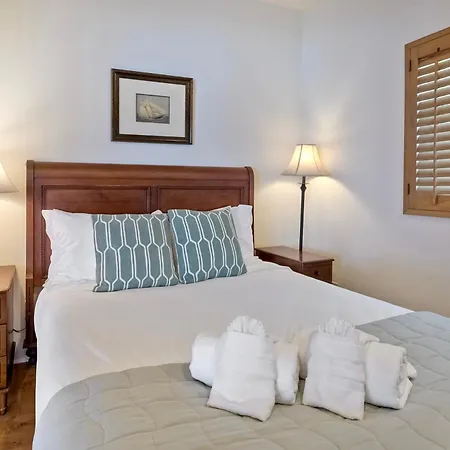 Exclusive Beachfront Duplex In Village Ocean Views, Sleeps 9 Carlsbad