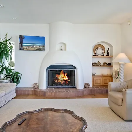 Holiday home Exclusive Beachfront Duplex In Village Ocean Views, Sleeps 9 *