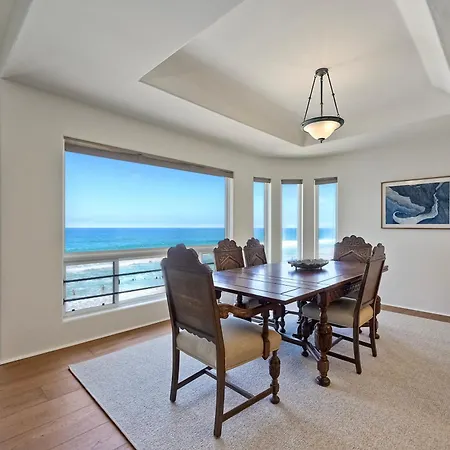 Exclusive Beachfront Duplex In Village Ocean Views, Sleeps 9 Holiday home Carlsbad