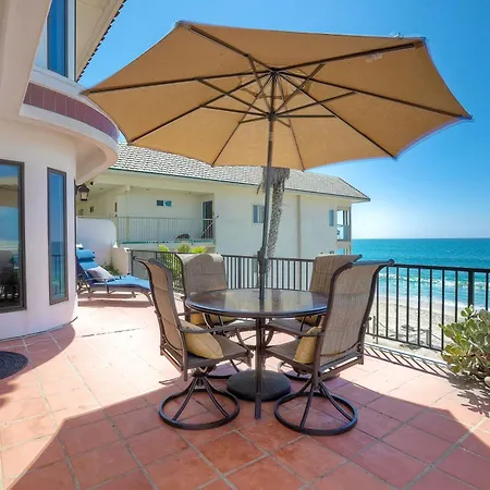 Exclusive Beachfront Duplex In Village Ocean Views, Sleeps 9 Holiday home Carlsbad