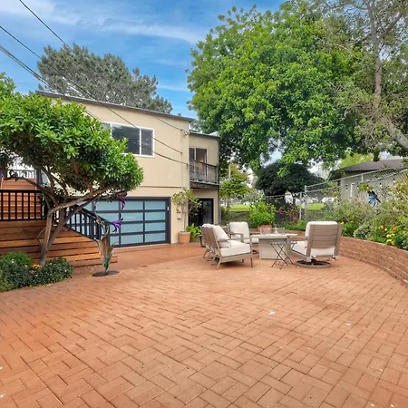 Apartment Steps To Beach, 2br Dog Friendly With Fire Pit Carlsbad