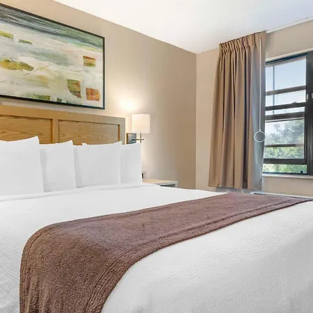 Extended America - San Diego - Village By The Sea 2* Carlsbad
