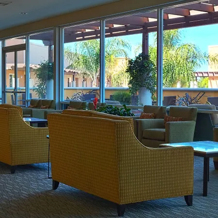 Grand Pacific Palisades Aparthotel