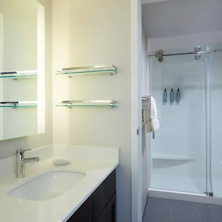 San Diego Hotel 3*