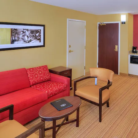 Courtyard By Marriott San Diego 3*